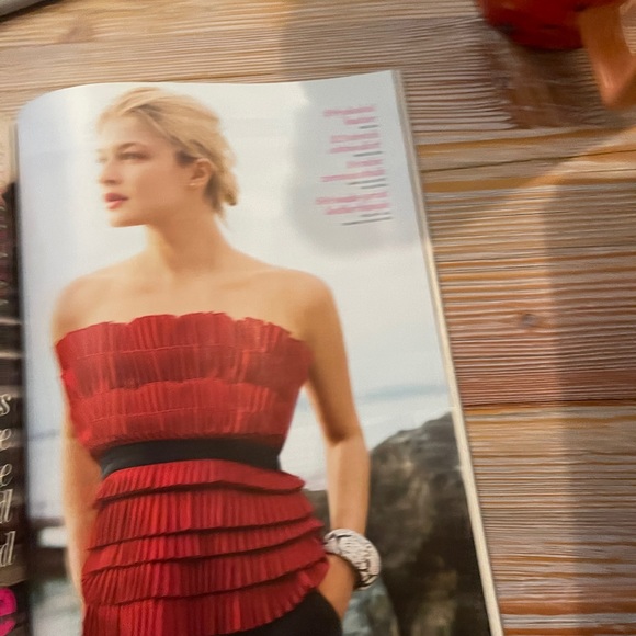 Lucky Magazine Vanessa Minnillo on Cover - July 2007 Issue - Collectible - Picture 3 of 8